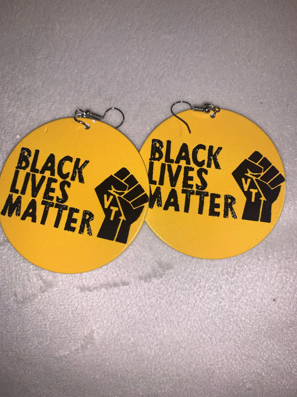 BLACK LIVES MATTER💛